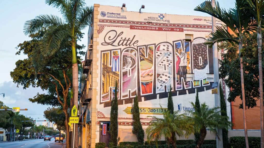 little-havana-experience-miamis-cuban-culture